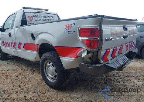 2013 Ford F150 z USA, uszkodzony, nr VIN 1FTMF1CM4DKG02401